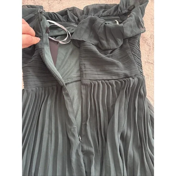 Lulus Always Remarkable Emerald Pleated Off-the-Shoulder Maxi Dress Size Small - Picture 9 of 9